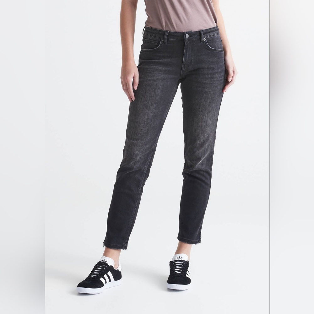 DU/ER Performance Denim Girlfriend Jean